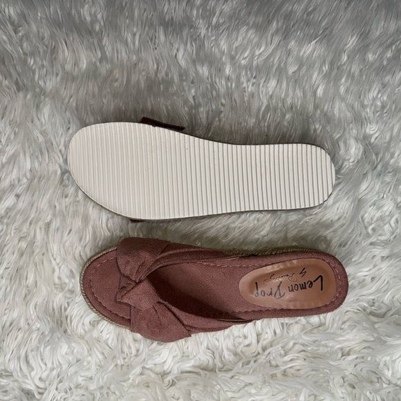 Lemon drop by privileged platform sandals - Picture 2 of 3